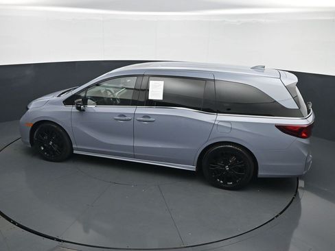 Used 2025 Honda Odyssey Sport-L image 19
