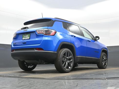 New 2026 Jeep Compass Latitude image 15