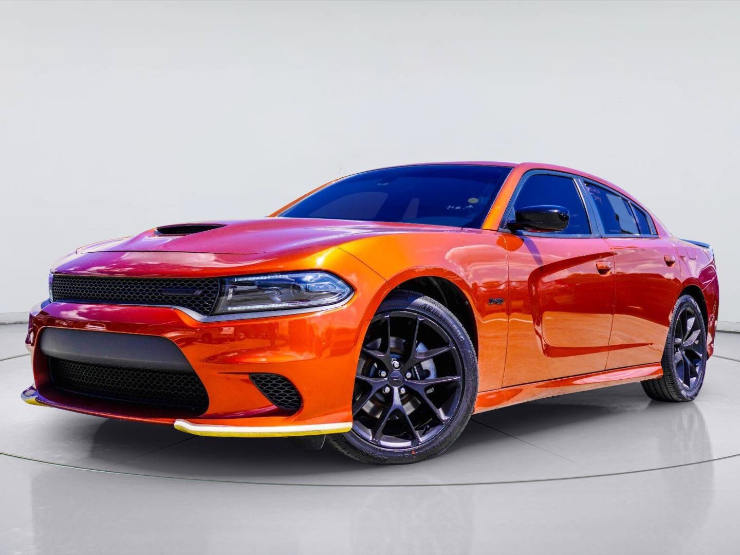 Used 2023 Dodge Charger R/T w/ Blacktop Package RWD image 1