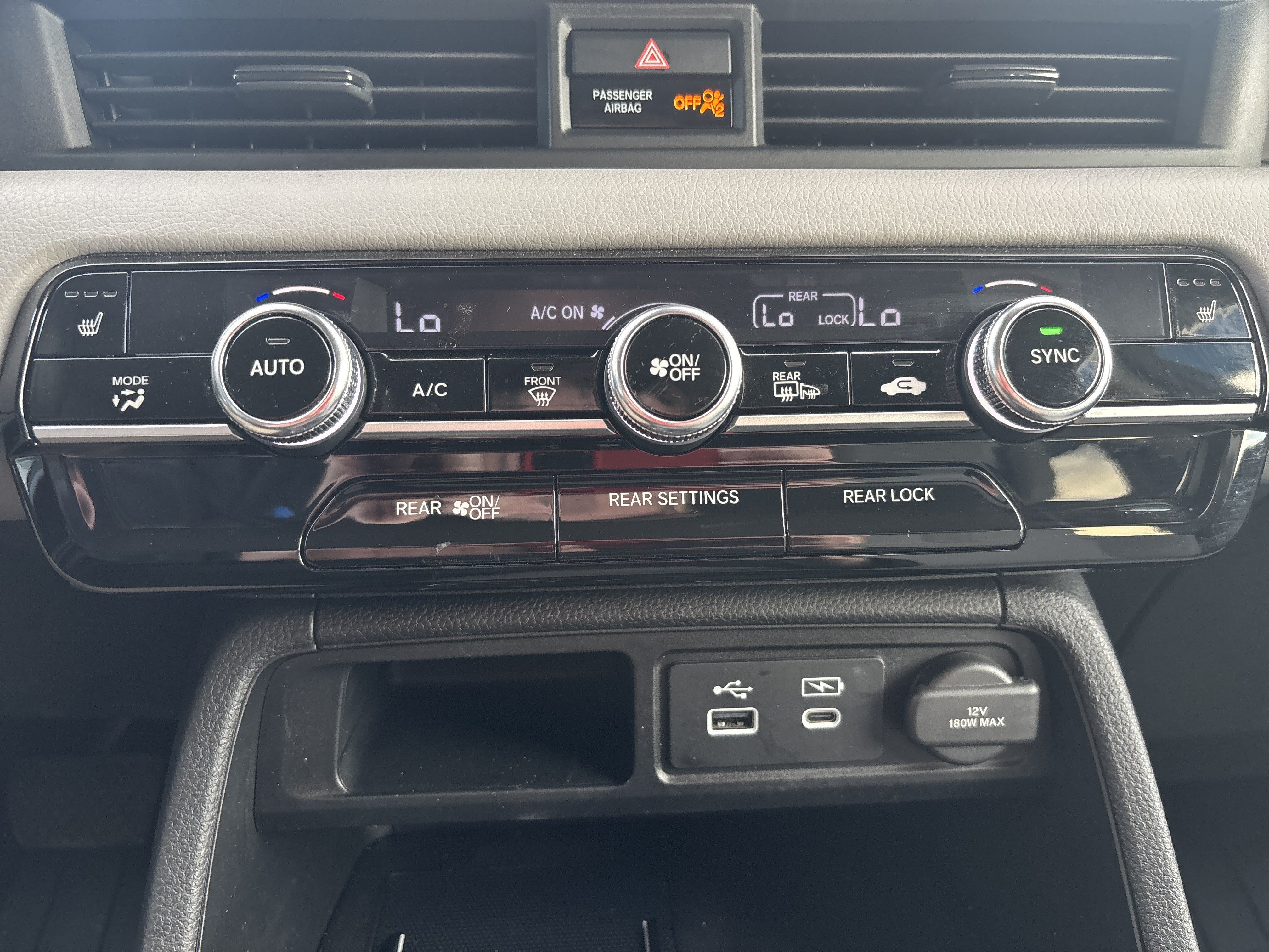 Used 2025 Honda Pilot EX-L image 15