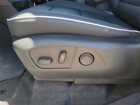 New 2025 Buick Enclave Sport Touring w/ Super Cruise Package image 16