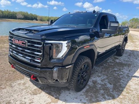 Certified 2024 GMC Sierra 2500 AT4 w/ AT4 Premium Plus Package image 3