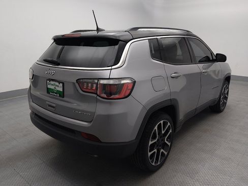 Used 2018 Jeep Compass Limited w/ Navigation Group FWD image 9