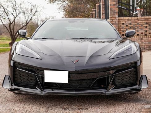 Used 2025 Chevrolet Corvette Z06 w/ Z07 Performance Package image 13