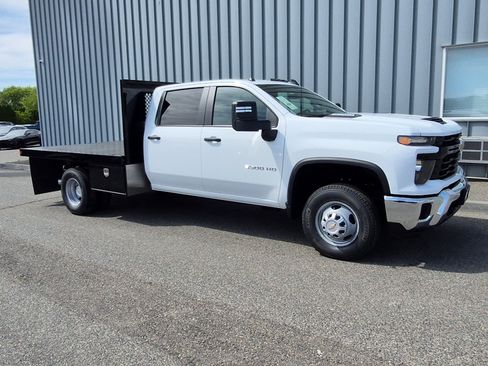 New 2026 Chevrolet Silverado 3500 W/T w/ WT Convenience Package AWD/4WD image 1