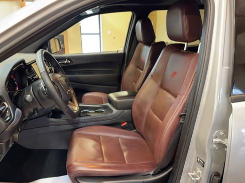 Used 2025 Dodge Durango R/T w/ Blacktop Package image 12