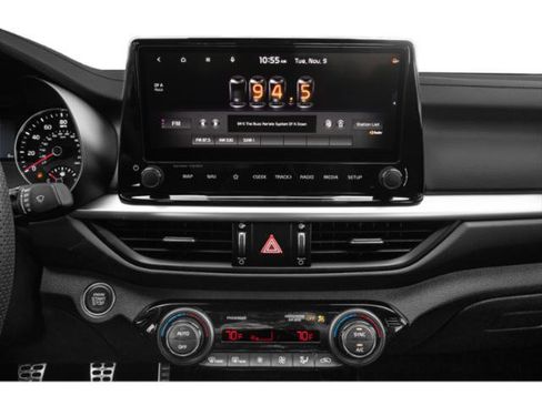 Used 2023 Kia Forte GT w/ GT2 Package image 13