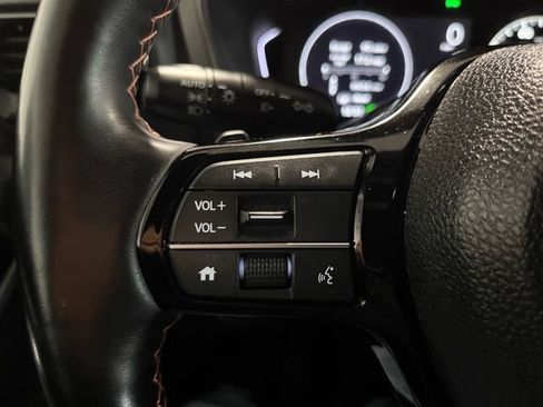 Used 2025 Honda Pilot TrailSport image 24