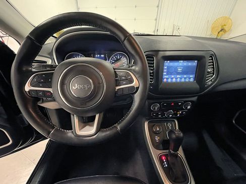 Used 2020 Jeep Compass Latitude w/ Cold Weather Group image 36