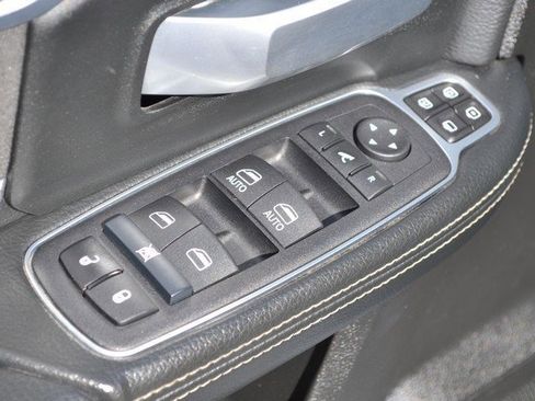 Used 2024 RAM 3500 Big Horn image 16