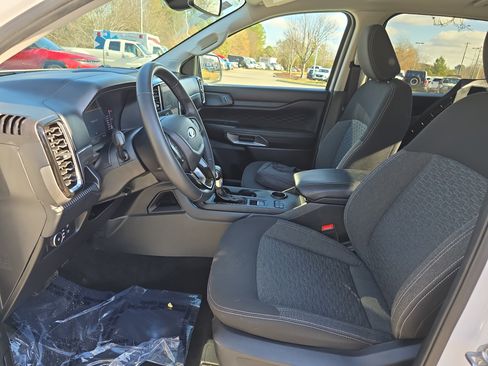 Used 2024 Ford Ranger XLT w/ Technology Package image 14