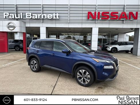 Used 2021 Nissan Rogue SV w/ Premium Package image 6