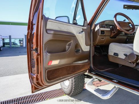 Used 1994 Ford Bronco Eddie Bauer image 53