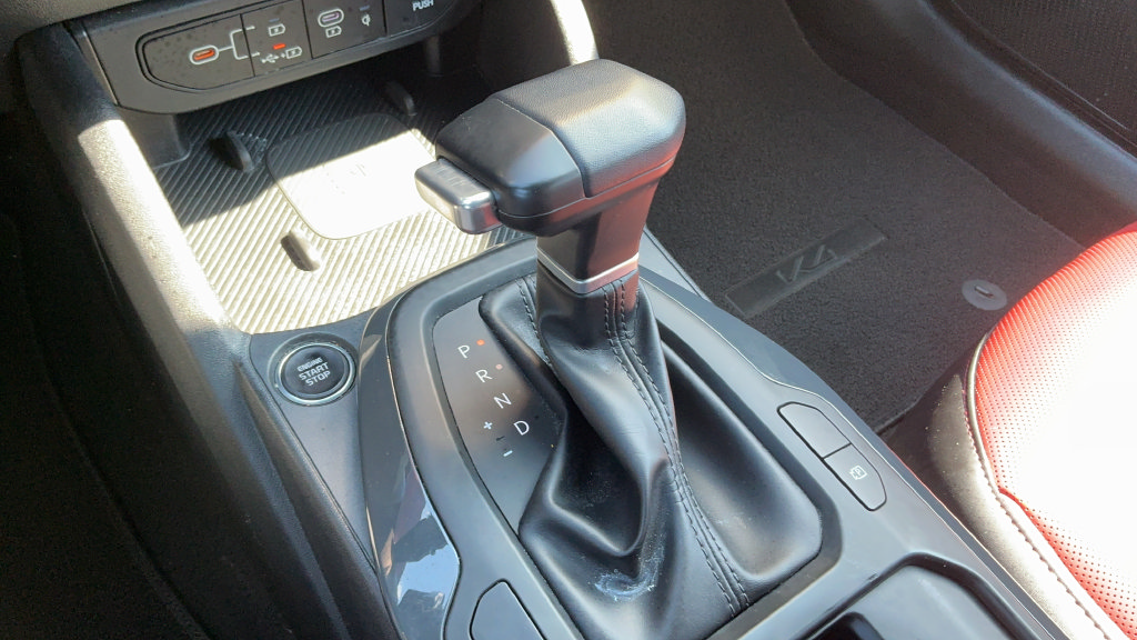 Used 2025 Kia K4 GT-Line w/ GT-Line Premium Package FWD image 15