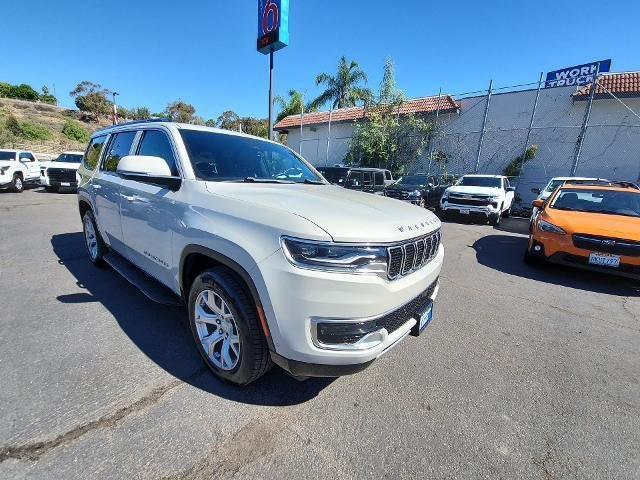 Used 2022 Jeep Wagoneer Series II RWD image 2