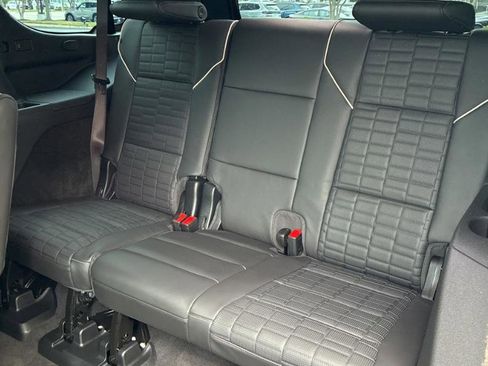 Certified 2026 Cadillac Escalade V w/ LPO, ONYX Package AWD/4WD image 13