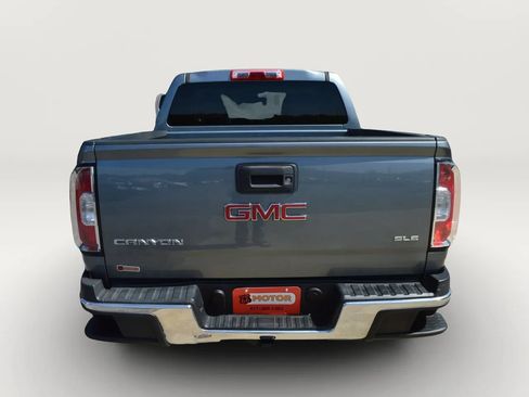 Used 2018 GMC Canyon SLE RWD image 7