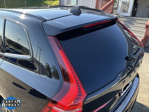 Used 2024 Volvo XC60 T8 Ultimate w/ Protection Package Premier image 87