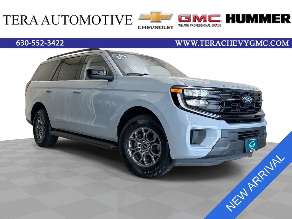 Used 2025 Ford Expedition Active AWD/4WD image 1