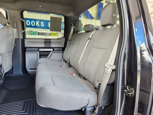 Used 2019 Ford F150 XLT AWD/4WD image 6