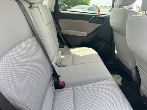 Used 2015 Subaru Forester 2.5i Premium w/ All-Weather Package AWD/4WD image 23