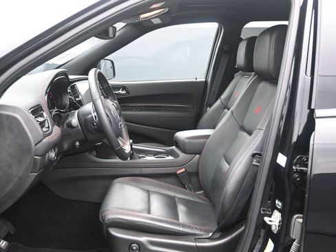 Used 2023 Dodge Durango GT image 10