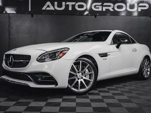 Used 2017 Mercedes-Benz SLC 43 AMG image 2