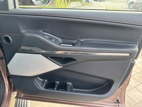 New 2025 Lincoln Navigator Black Label image 17