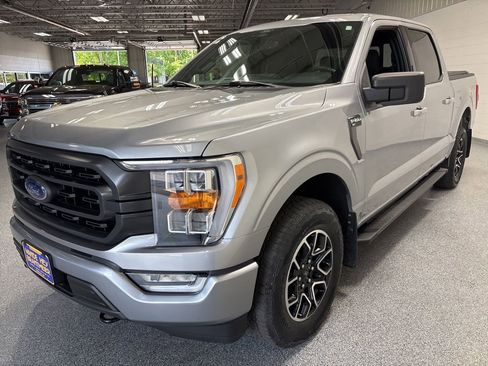 Used 2022 Ford F150 XLT w/ Equipment Group 302A High AWD/4WD image 3