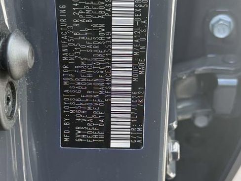 Used 2023 Toyota Corolla SE w/ Carpet Mat Package (TMS) FWD image 28