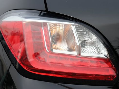 Used 2024 Mitsubishi Mirage ES FWD image 11