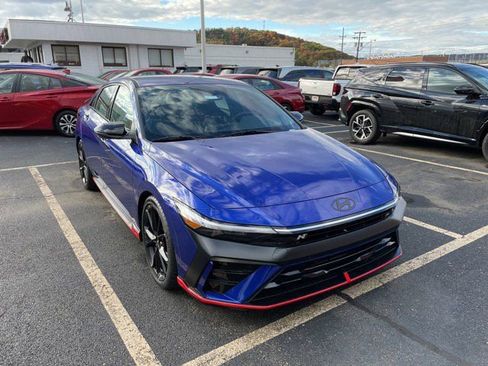 New 2025 Hyundai Elantra N image 2