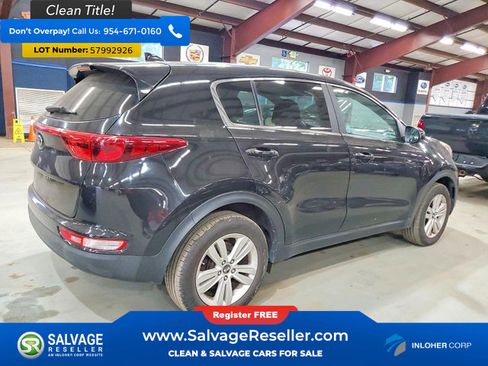 Used 2017 Kia Sportage LX AWD/4WD image 4
