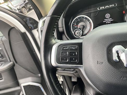 Used 2022 RAM 2500 Laramie AWD/4WD image 13