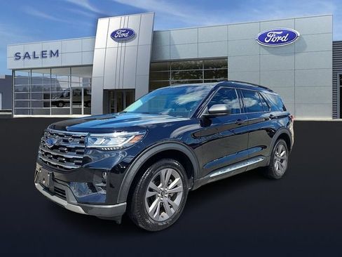 Certified 2025 Ford Explorer Active w/ Active Comfort Package AWD/4WD image 6