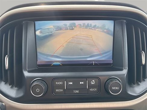 Used 2018 GMC Canyon Denali image 14