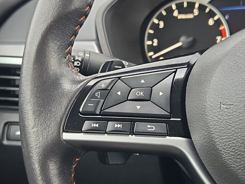 Used 2024 Nissan Altima 2.5 SR FWD image 17