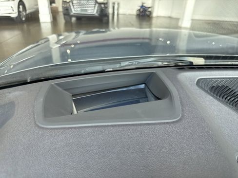 Used 2021 BMW 440i xDrive Coupe w/ Premium Package image 37