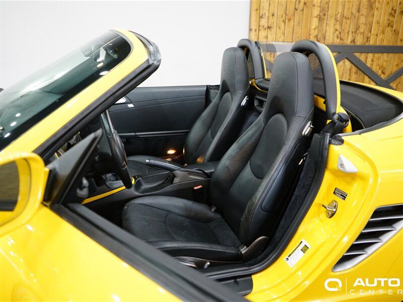 Used 2011 Porsche Boxster RWD image 17