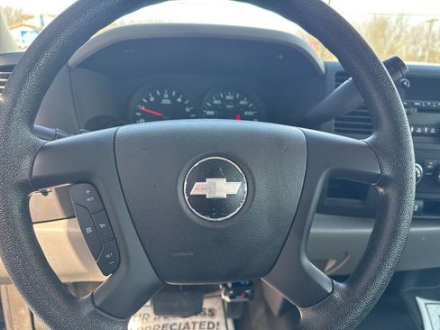 Used 2013 Chevrolet Silverado 1500 W/T image 26