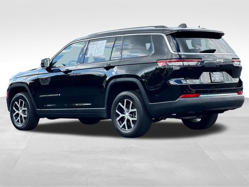 Used 2023 Jeep Grand Cherokee L Limited AWD/4WD image 5