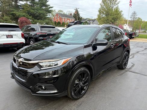 Used 2022 Honda HR-V Sport image 3