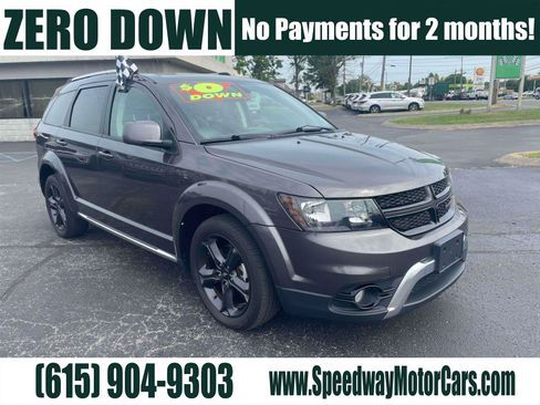 Used 2020 Dodge Journey Crossroad FWD image 1
