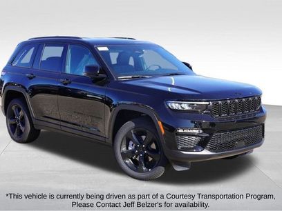 New 2025 Jeep Grand Cherokee Limited w/ Black Appearance Package
