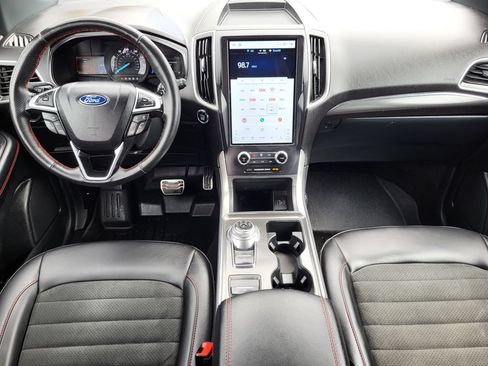 Used 2024 Ford Edge ST-Line w/ Class II Trailer Tow Package AWD/4WD image 28