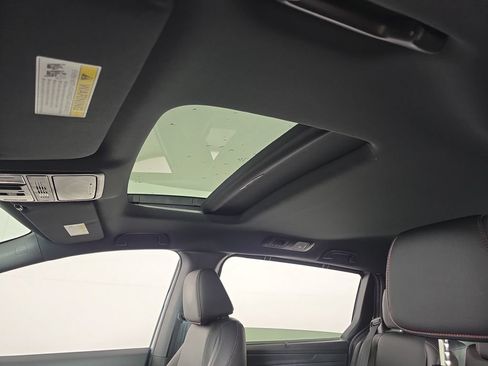 Certified 2024 Honda Odyssey Sport image 23