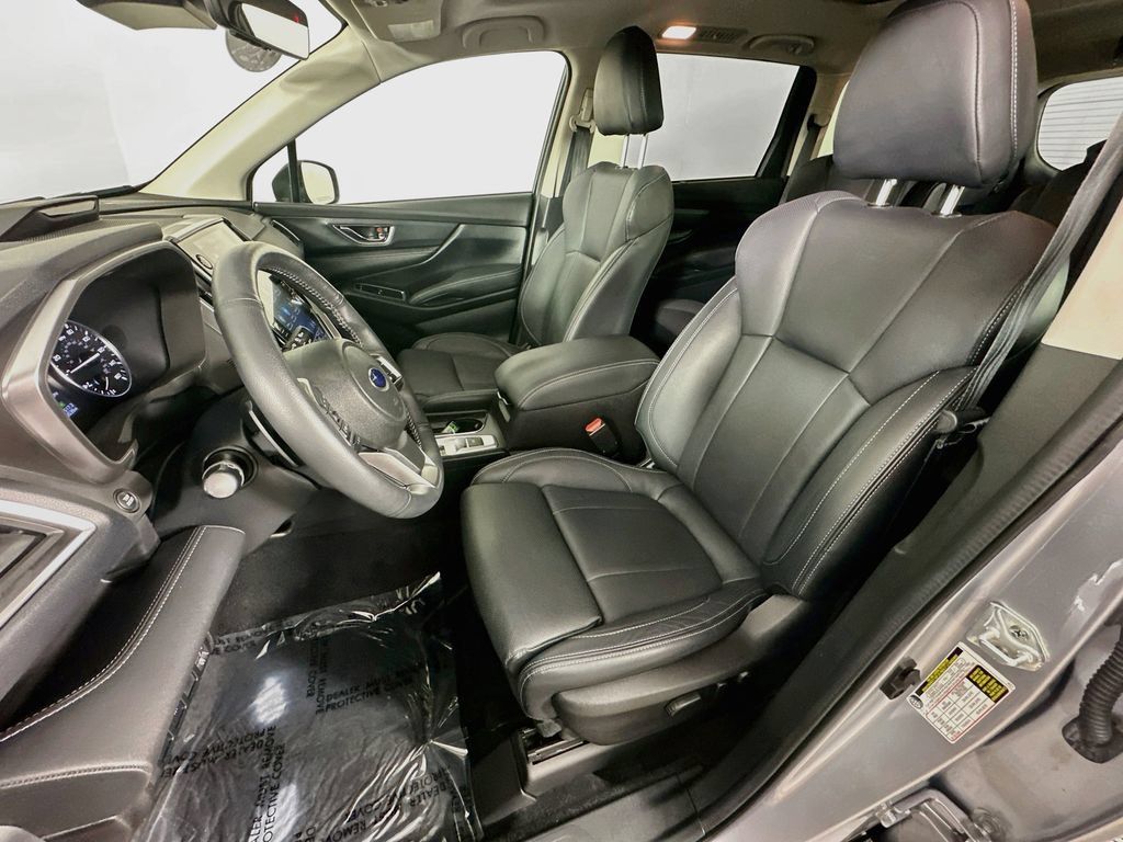 Used 2023 Subaru Ascent Limited w/ Technology Package AWD/4WD image 29