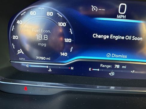 Used 2024 Chevrolet Tahoe LT image 23