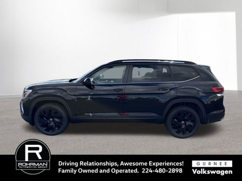 New 2026 Volkswagen Atlas SE image 6