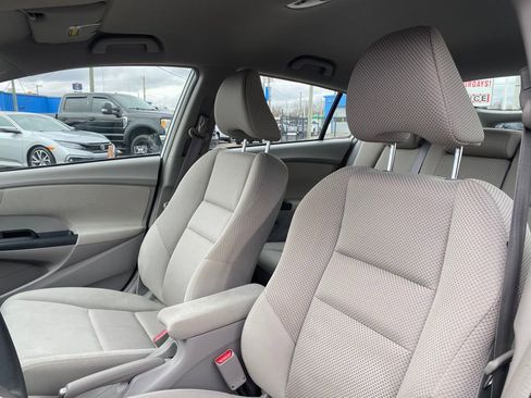 Used 2011 Honda Insight LX image 10